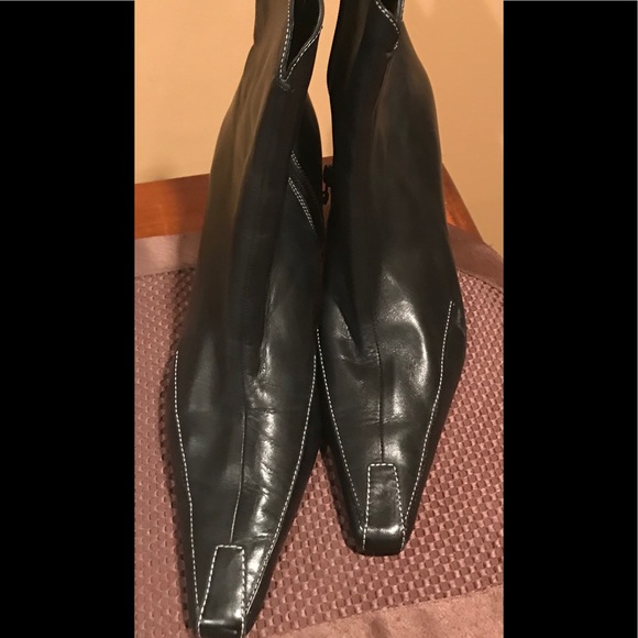 pointed square toe boots